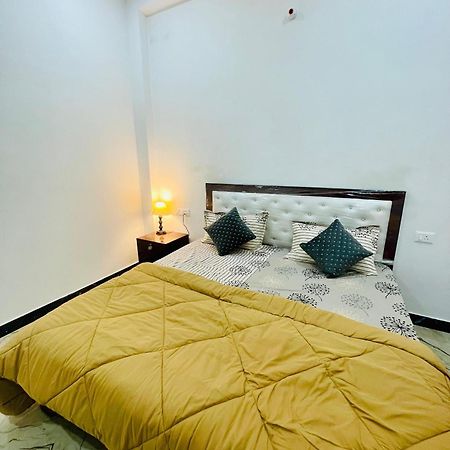 Villa Amrita Residency Varanasi Esterno foto