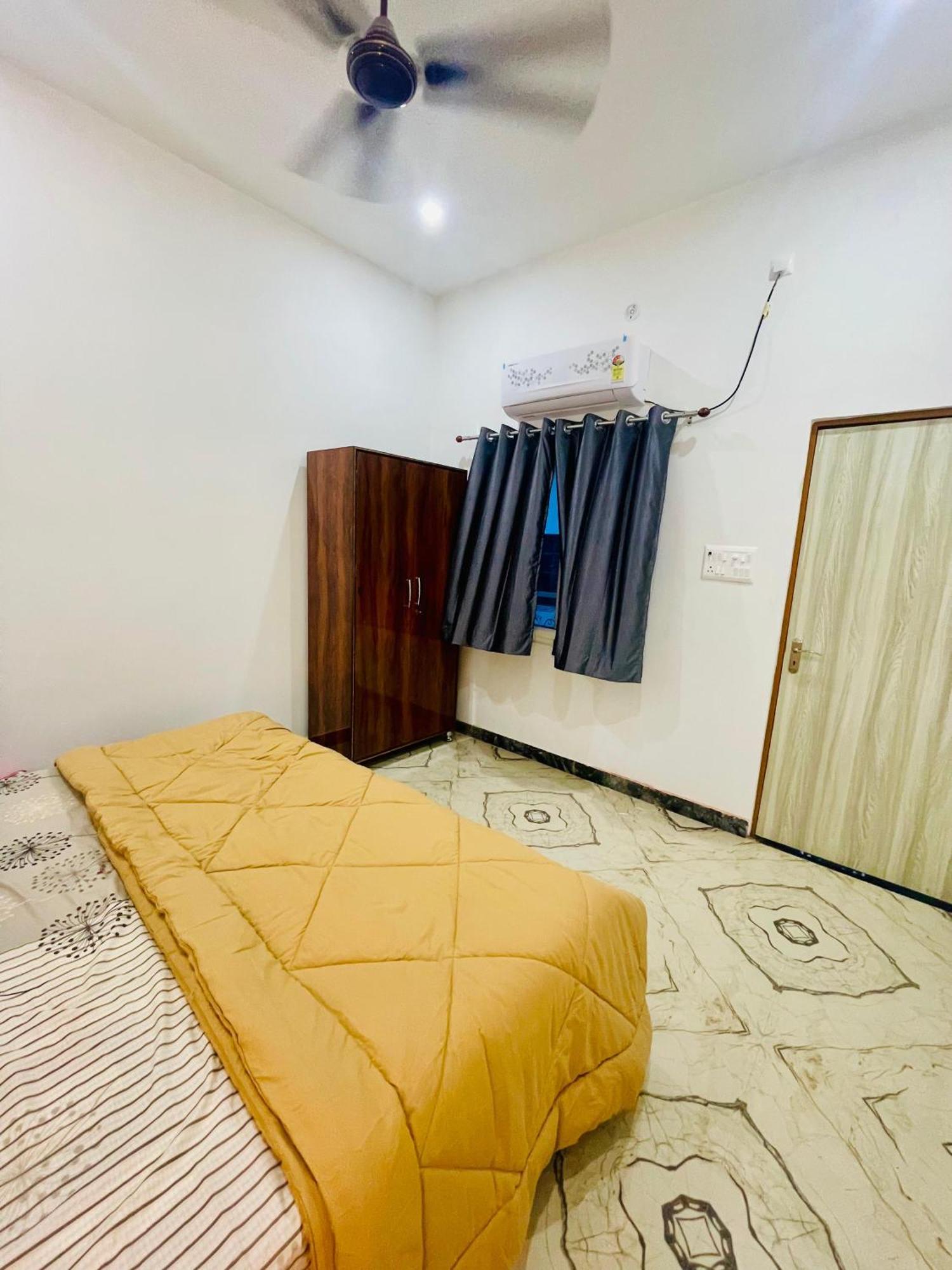 Villa Amrita Residency Varanasi Esterno foto